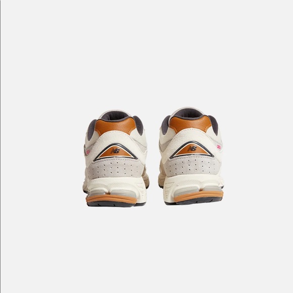 New Balance 2002R - SOLD - Picture 6 of 10